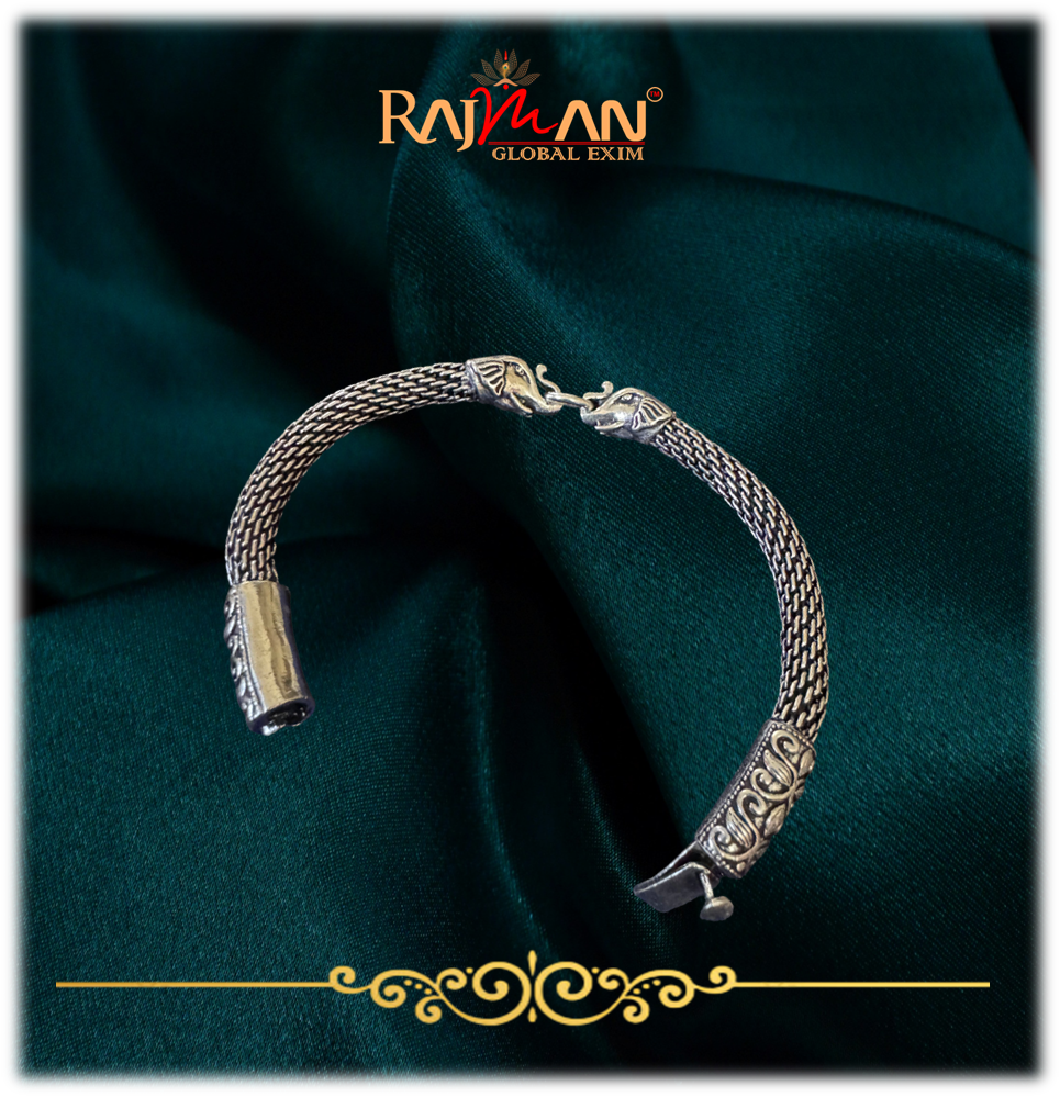 Gents Cuff Bracelet - Image 2